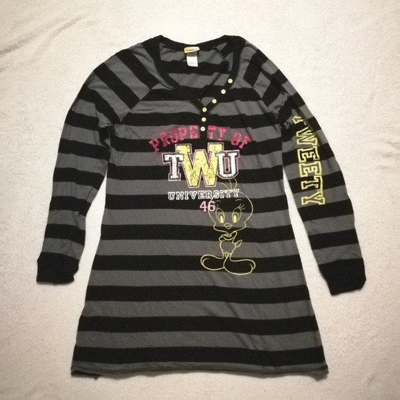 Tweety Striped Nightshirt / Nightdress - Picture 1 of 6
